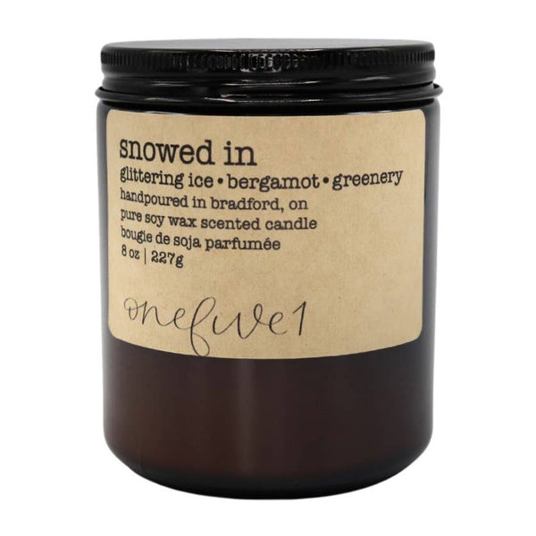 Snowed in - soy wax candle WINTER