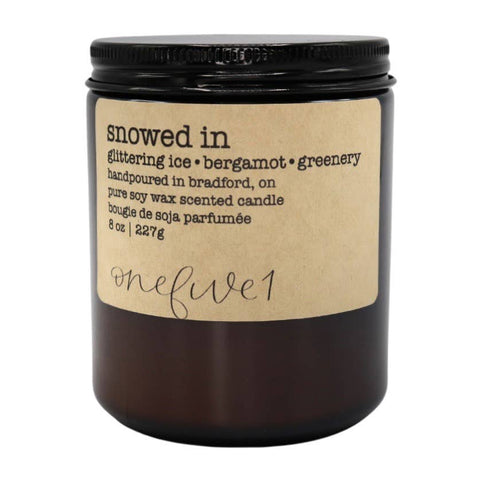 Snowed in - soy wax candle WINTER