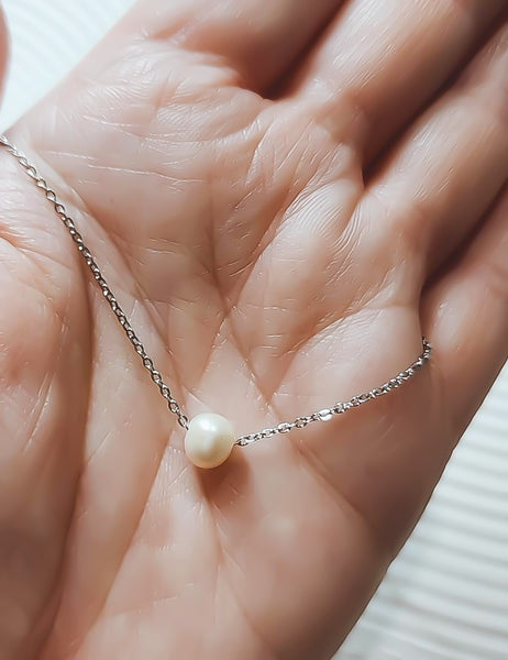 New Gorgeous Freshwater Pearl Focal Necklace  * Choose your Metal*