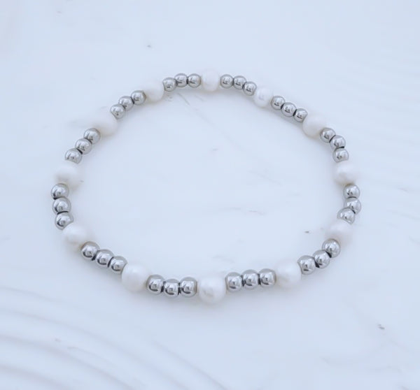 New The Perfect Beaded Luxe Shell Pearls w/ 4mm Beads Bracelet *Choose your metal*