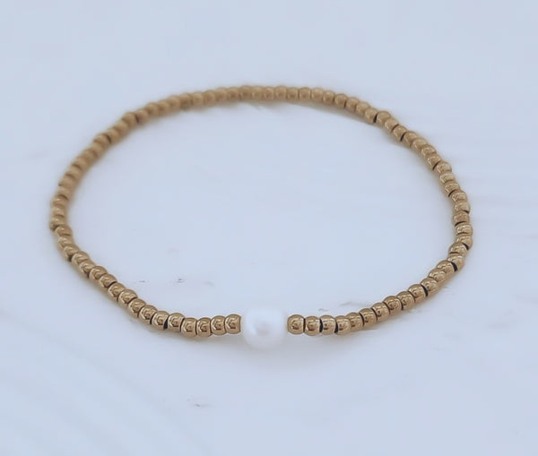 New The Perfect Beaded 3mm + 8mm Luxe Shell Pearl Focal Bracelet *Choose your metal*