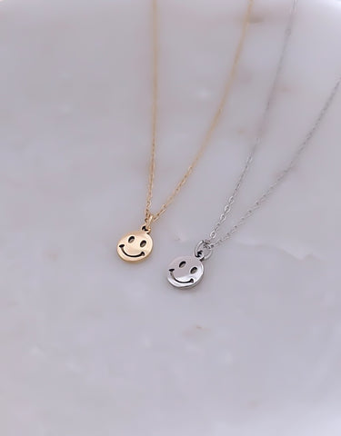 New & Super Cute Dainty Smiley Face Necklace  * Choose your Metal*