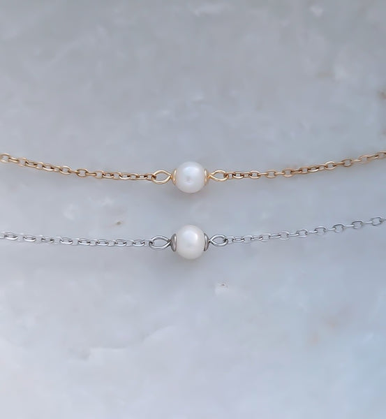 New Dainty Freshwater Pearl Focal Bracelet  * Choose your Metal*