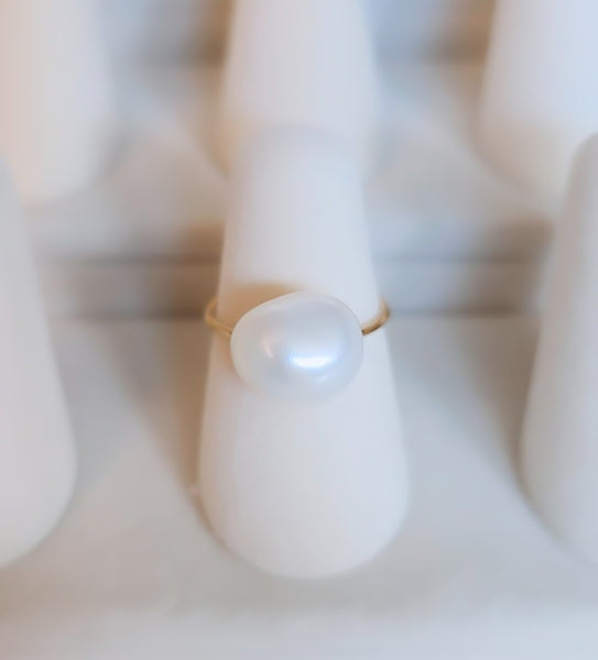 Ring 056 - Gold Only *Choose your Size*