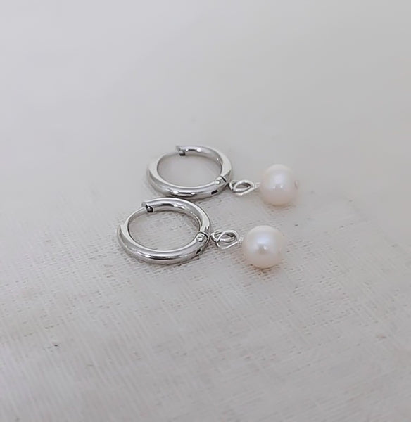 OBSESSED New Huggie Hoop w/ Dainty Freshwater Pearl Dangle Earrings  * Choose your Metal*