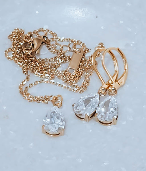 Luxe Cubic Zirconia Teardrop Necklace *choose your metal*