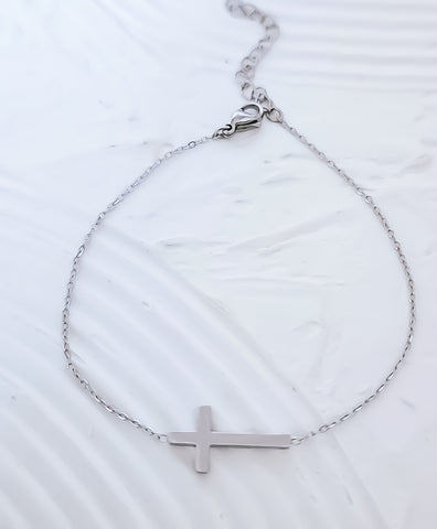 *RESTOCKING SOON* New Dainty Cross Bracelet  *Choose your Metal*