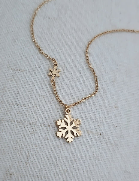 New Double Snowflake Charm Necklace