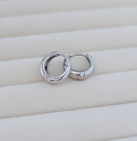 *RESTOCKING SOON* OBSESSED New Small Basket Hoops Earrings  * Choose your Metal*