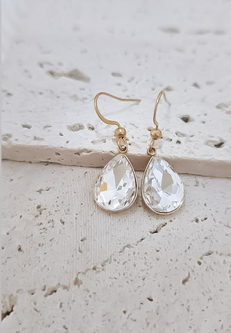 New Stunning Crystal Teardrop Shorty Earrings: Ice Crystal