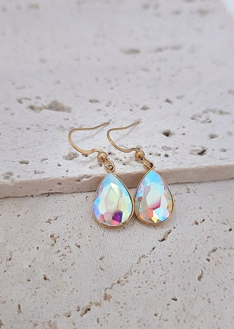 New Stunning Crystal Teardrop Shorty Earrings: Aurora Borealis
