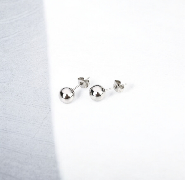 Minimalist Stud Earrings - Must Have *Choose Your Style