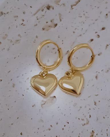New Huggie Hoop Puff Heart Charm Earrings *Choose your Metal* LOVE THESE!