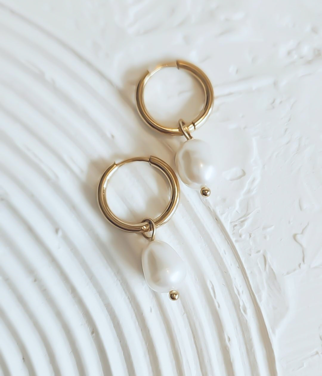 Pearl dangle hoop earrings hotsell