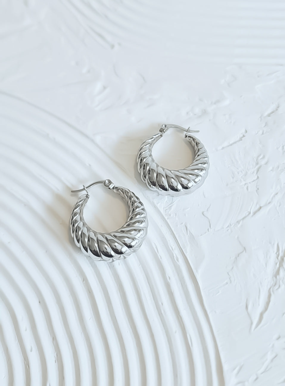 New metal earrings outlet