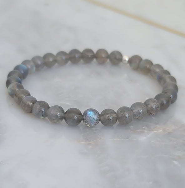 Gorgeous Flash Labradorite Gemstone Bracelet (6mm beads)
