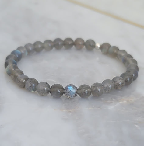 Gorgeous Flash Labradorite Gemstone Bracelet (6mm beads)
